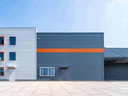 Steel structure warehouse